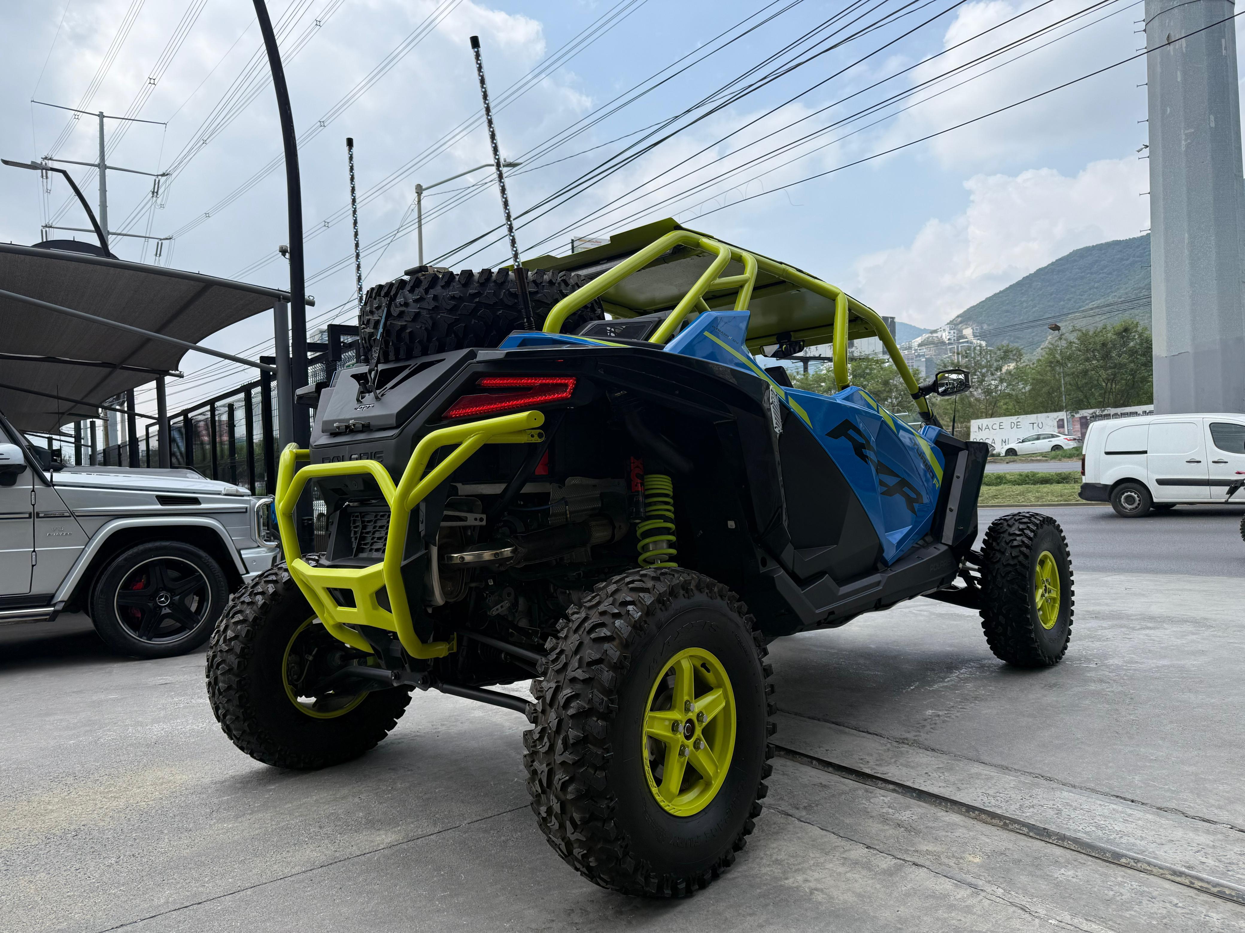 Polaris RZR Turbo R 4 Ultimate